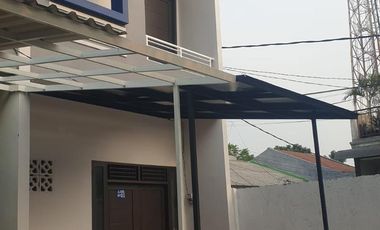 Dijual Rumah Murah BU 2 Lantai Dekat Ke Green Lake City Jakarta Barat
