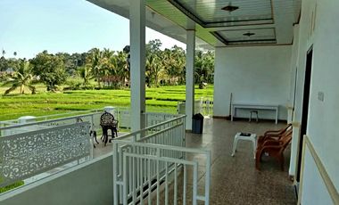 HOTEL VIEW PANTAI DAN GUNUNG SEMINUNG DI BANDING AGUNG
