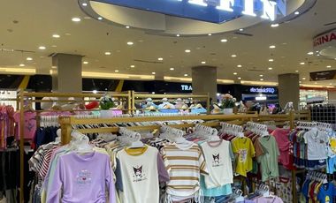 Sewa toko kios baju lantai UG eskalator tangcity mall kota tangerang