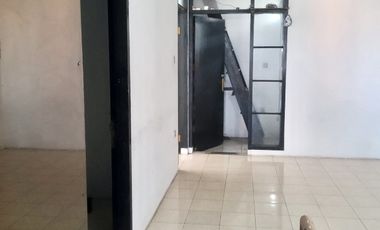 RUMAH CANTIK NYAMAN 2.5 LANTAI SARIJADI BANDUNG SHM