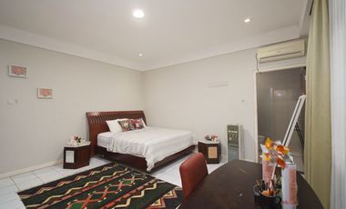 Disewakan Rumah Nyaman Asri di Jalan Bangka, Jakarta Selatan