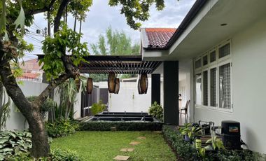 Disewakan Rumah Nyaman Asri di Jalan Bangka, Jakarta Selatan
