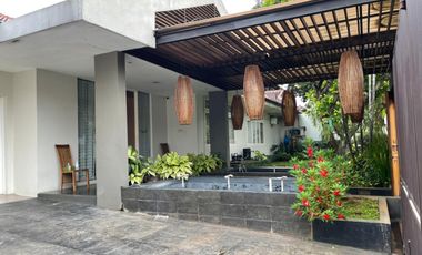 Disewakan Rumah Nyaman Asri di Jalan Bangka, Jakarta Selatan