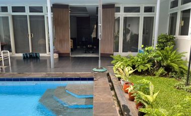 Disewakan Rumah Nyaman Asri di Jalan Bangka, Jakarta Selatan