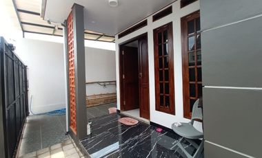 Rumah cantik singopuran Kartosuro  Ums