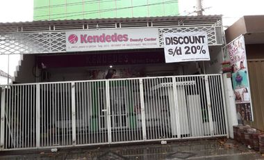 Dijual rumah usaha di Jl.Proklamasi gresik Luas 236m LB 350m (2lt)