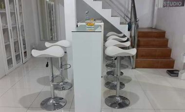 Dijual rumah usaha di Jl.Proklamasi gresik Luas 236m LB 350m (2lt)