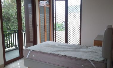 RUMAH MEWAH STRATEGIS - TOWN HOUSE, PEJATEN TIMUR PASAR MINGGU