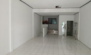 Ruko Gandeng Rumah 2 Lantai Dalam Komplek Poligon Palembang