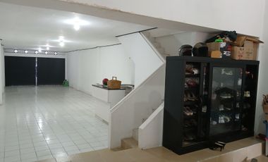 Ruko Gandeng Rumah 2 Lantai Dalam Komplek Poligon Palembang