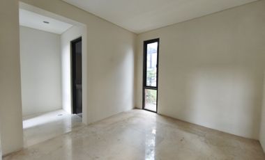 Disewakan Rumah Cluster Vassa Lake Lippo Cikarang