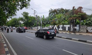 DIsewa   Tanah/kavling  Pinggir jalan TB Simatupang - jaksel