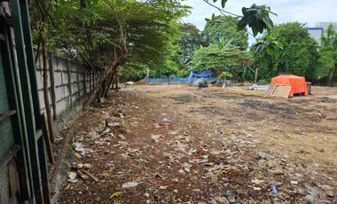 DIsewa   Tanah/kavling  Pinggir jalan TB Simatupang - jaksel
