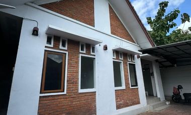 DIJUAL RUMAH DESAIN MINIMALIS JIMBARAN BALI
