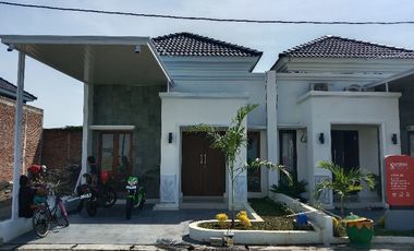 rumah di adiwerna   tegal