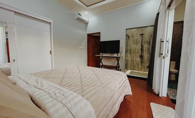 Villa Cantik 2 Bedroom Furnished Dekat Kerobokan Badung Bali
