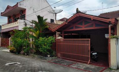 Jual Rumah di jambon Tegalrejo kota yogyakarta