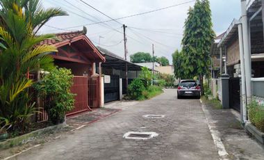 Jual Rumah di jambon Tegalrejo kota yogyakarta