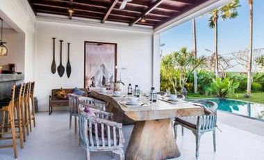 Villa Mewah View Sawah, Pool & Furnished di Kedungu Bali