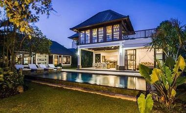 Villa Mewah View Sawah, Pool & Furnished di Kedungu Bali