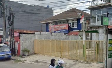 Gedung kantor 3lantai di pinggir jln raya jatiwaringin pondok gede