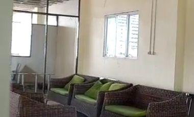 Gedung kantor 3lantai di pinggir jln raya jatiwaringin pondok gede