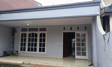 Rumah Disewakan Lokasi Strategis di Bidara Cina Jakarta Timur