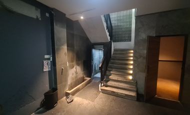 RUMAH EX KANTOR 2 LANTAI + BASEMENT EX KANTOR KEBAYORAN BARU PARKIR LU