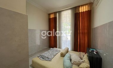 Rumah Sangat Terawat Di Long Beach Pakuwon City