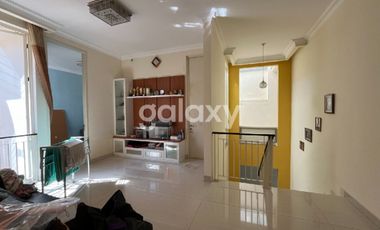 Rumah Sangat Terawat Di Long Beach Pakuwon City