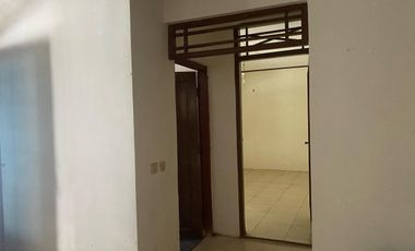 Dijual Rumah 2 Lantai Lokasi Strategis Bekasi Barat