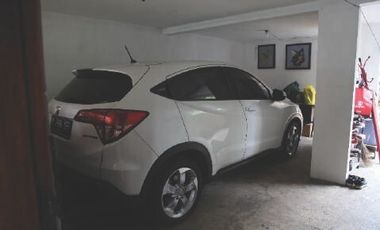 Rumah Artistik di Pasar Minggu