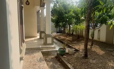 Rumah Mewah dekat Kampus harga Murah