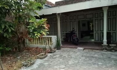 DIJUAL CEPAT TANAH+BANGUNAN JL.MENGIR WINONGO