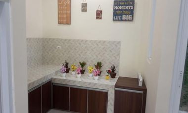 RUMAH 2 LANTAI SIAP HUNI  FASILITAS SMART HOME DAN CCTV FULL FURNISH