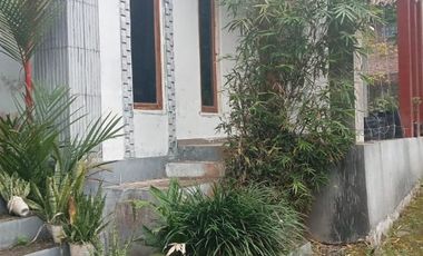 Villa Dijual Murah SHM Pekarangan, Dekat Wisata Kaliurang