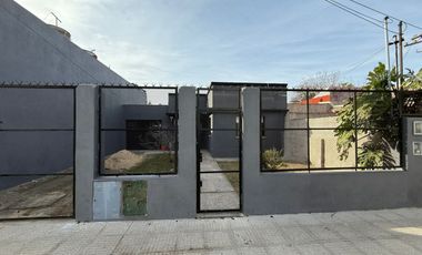 Casa  en Alquiler San Justo / La Matanza (A108 8114)