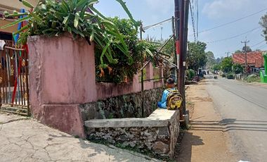 Rumah Siap Huni, Lt. 260 m, Lokasi strategis, Bojong, Pwk.