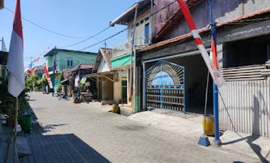 0744 - Dijual Rumah 2 Lantai 271m SHM di Buduran Sidoarjo