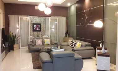 Rumah Lux 2 Lt FULL FURNISHED di Jl. Cemara Banyumanik Semarang