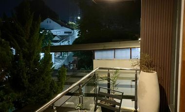 Rumah Lux 2 Lt FULL FURNISHED di Jl. Cemara Banyumanik Semarang