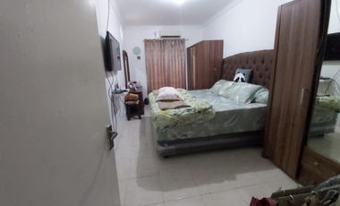 DIJUAL RUMAH FULLFURNISH TENGAH KOTA BERNUANSA MINIMALIS