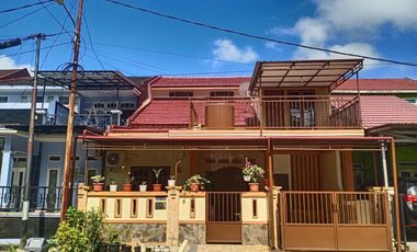 DIJUAL RUMAH FULLFURNISH TENGAH KOTA BERNUANSA MINIMALIS