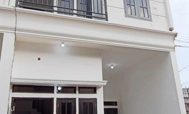 CONDET JAKARTA TIMUR RUMAH CLASSIC 3 LT MINIMALIS TERMURAH S383A