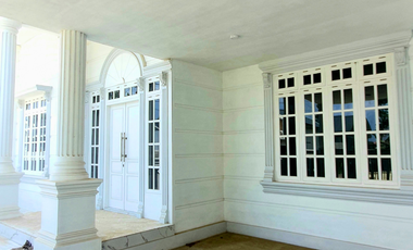 Dijual Rumah Classic Mewah di Tanjong - Dekat Kawasan Lueng Bata dan Jembatan Pango!