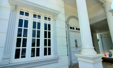 Dijual Rumah Classic Mewah di Tanjong - Dekat Kawasan Lueng Bata dan Jembatan Pango!