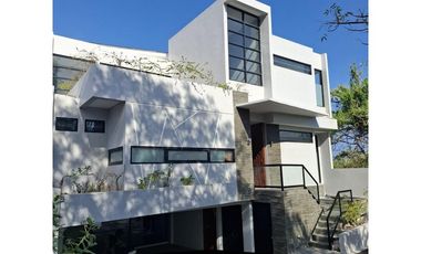Dijual Villa 5 kamar Lokasi Nusa Dua - VSAM