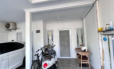 Rumah Siap Huni Dekat Statiun di Villa Bintaro Indah Ciputat  LH 11593