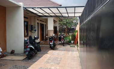 Rumah Mewah Solo Kota Luas Siap Huni Lokasi Strategis