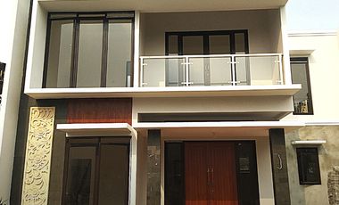 Rumah mewah gaya bali dekat 2 pintu tol dan LRT cibubur